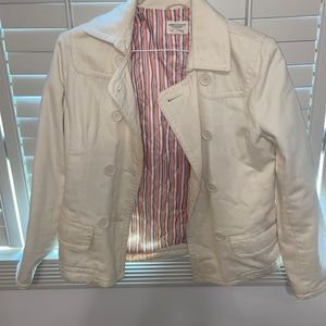 Jacket with buttons